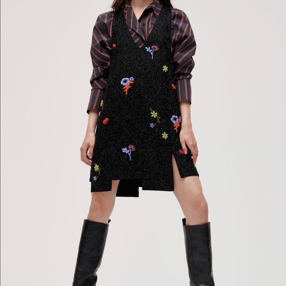 Ganni beaded dress. Photos can’t even show how stunning this dress is on person.